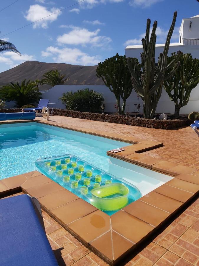 Villa Lucky - Heated Pool Mácher Екстериор снимка
