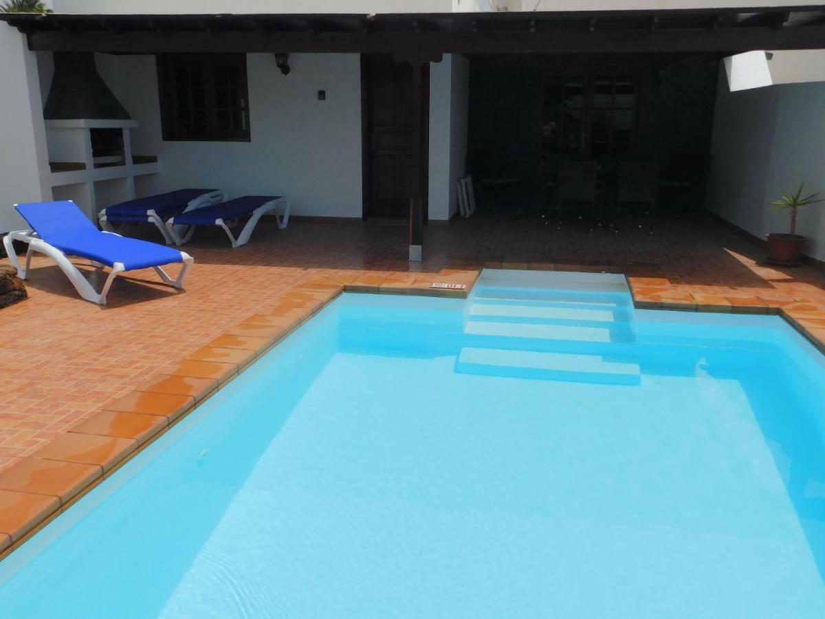 Villa Lucky - Heated Pool Mácher Екстериор снимка