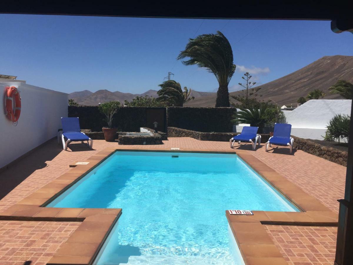 Villa Lucky - Heated Pool Mácher Екстериор снимка